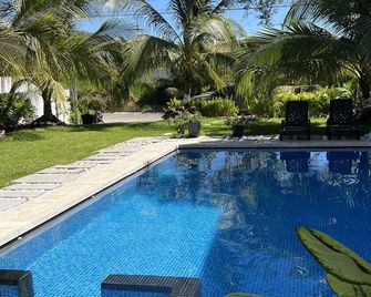 Cozy Family Beach House Pet Friendly - Santa María Mizata - Piscina