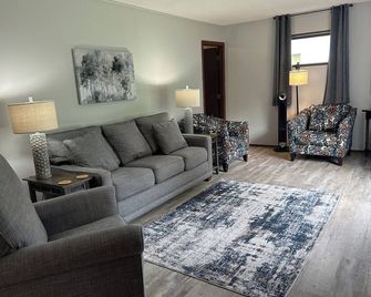 Meadowview III @ephraim Beach On Ephraim Village Cottages Resort - Ephraim - Living room