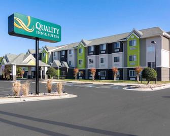 Quality Inn and Suites Ashland near Kings Dominion - Ashland - Building
