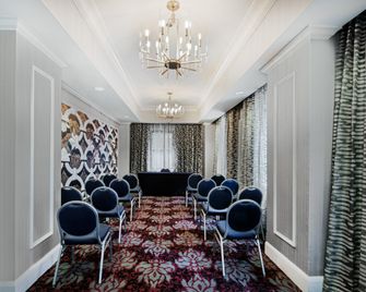 Hotel Indigo Dallas Downtown By IHG - Dallas - Lounge