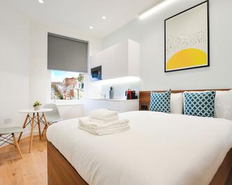 West Hampstead Serviced Apartments by Concept Apartments - London - Bedroom