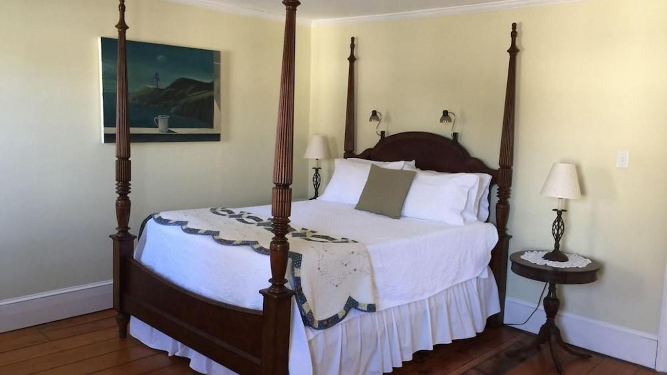 Eddington House Inn