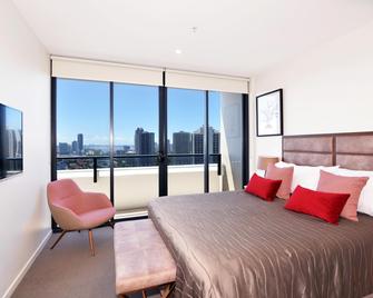 Ruby Gold Coast By Cllix - Surfers Paradise - Bedroom