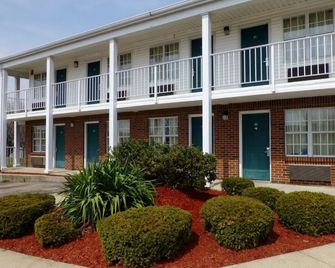 Deerfield Inn - Xenia - Building