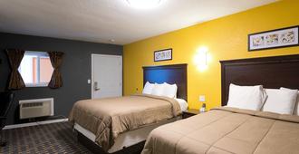 Cozy Rest Motel - Des Moines - Bedroom