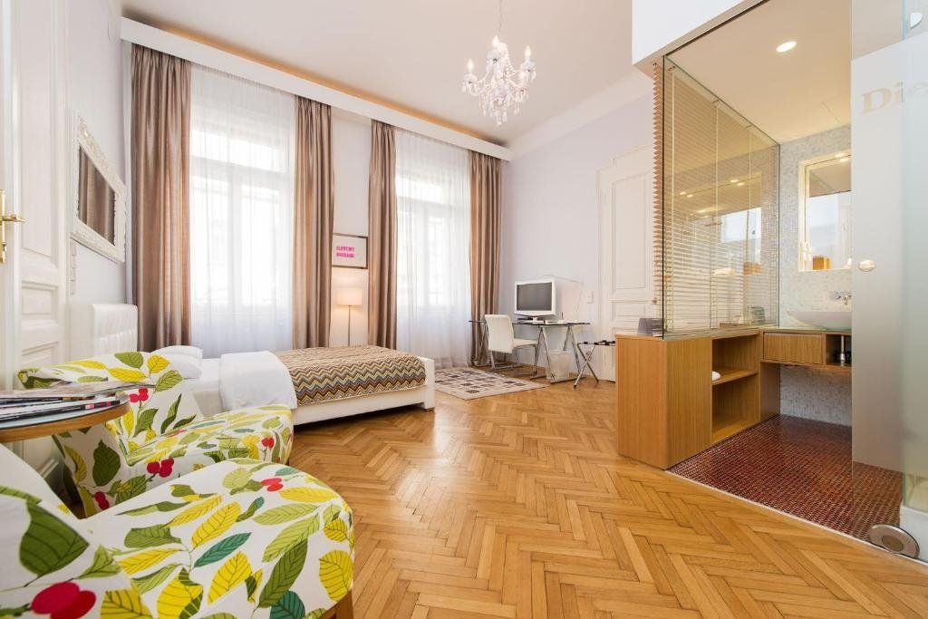 Rosa Linde - Comfort Rooms - וינה - חדר אוכל