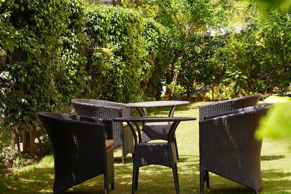 Royal Residence City center - Gurugram - Patio