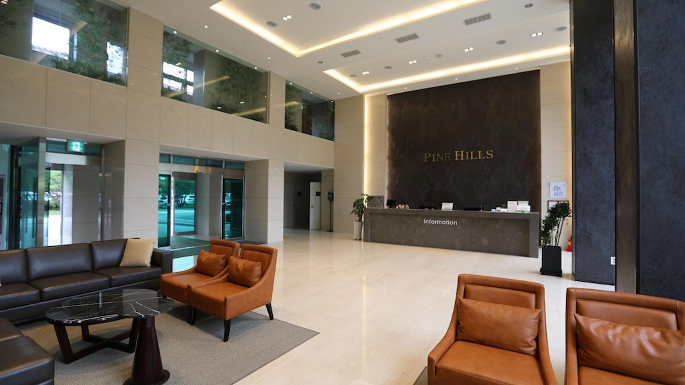 باينهيلز هوتل