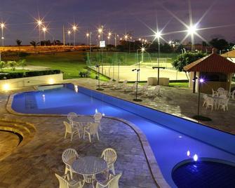 The Best Flat in the field, in the best Condominium in the City (with security SCREENS) - Gravatá - Alberca