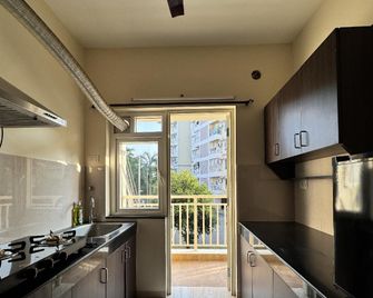 Elite Inn - Chengalpattu - Kitchen