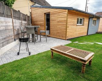 maisonnette au calme, proche CDG, Parc Expo, Arena - Villepinte - Patio