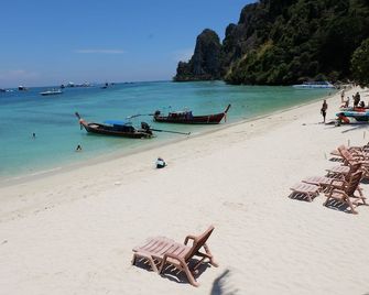 Phi Phi Sand Sea View Resort - Îles Phi Phi - Plage