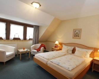 Hotel Kachelburg - Dieblich - Schlafzimmer