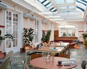 The Social Hub Madrid - Madrid - Restaurant