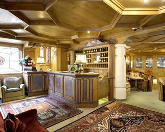 Boutique-Hotel Bauer - Saalbach - Bar