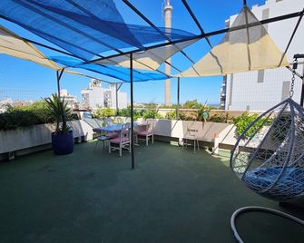 Montevideo Hostel - Montevideo - Balkon
