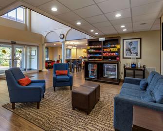 Comfort Suites Raleigh Walnut Creek - Raleigh - Lounge