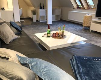 Stadtoase - Emden - Wohnzimmer