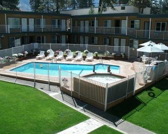 Alpine Inn and Spa - South Lake Tahoe - Piscina