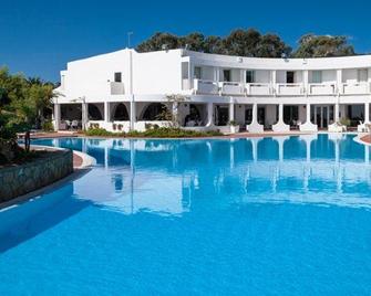 Hotel Flamingo - Pula - Piscina