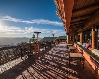 Hotel Mirador Essential by Balderrama Hotel Collection - Urique - Patio