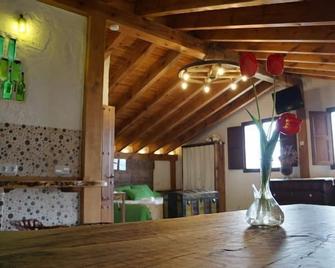 Casa Rural Bioenergética La Serrezuela - Atapuerca - Dining room