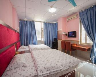 Tongsheng Hostel - Foshan - Bedroom