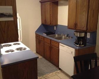 1 Bedroom Apartment for you! Next to Fort Sill - Lawton - Kitchen