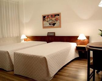 Canoas Parque Hotel - Canoas - Schlafzimmer