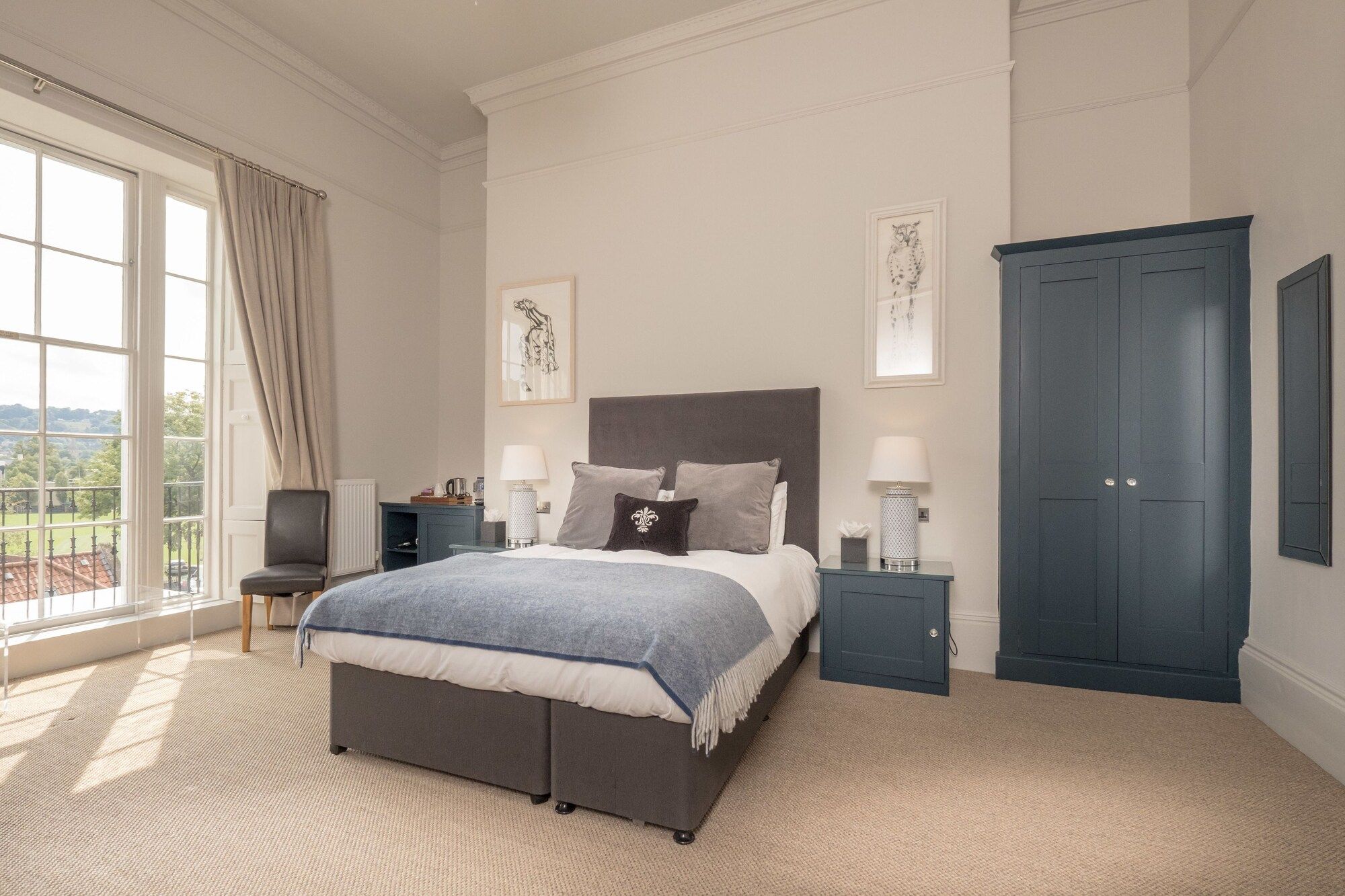 Edgar Townhouse - באת' - חדר שינה