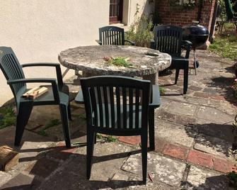 Belhuish Farmhouse - Wareham - Patio