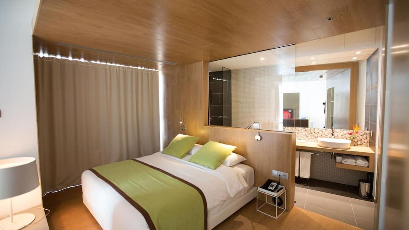 Seen Hotel Abidjan Plateau