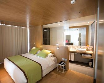 Seen Hotel Abidjan Plateau - Abidjan - Kamar Tidur