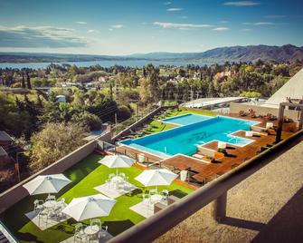 Eleton Resort & Spa - Villa Carlos Paz - Bể bơi