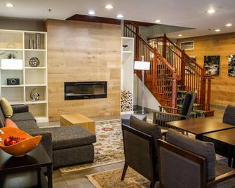 Country Inn & Suites Washington Dulles Internation - Sterling - Lobby