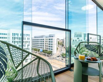 Novotel Suites Marseille Centre Euromed - Marseille - Balcony