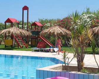 Villa Rita Apartments A - Chania - Pool