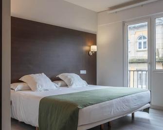 Hotel Mendez Nuñez - Lugo - Спальня