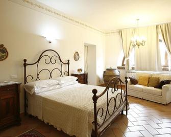 Podere Lornanino - Monteriggioni - Bedroom