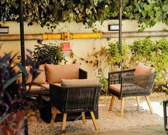 سي-هوتلز كلوب هاوس روما - روما - شرفة مرصوفة