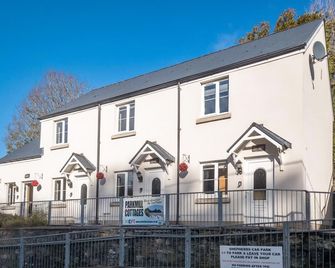 Rhossili Holiday Cottage - 2 Bedroom - Parkmill - Pennard - Building