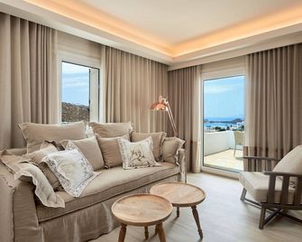 فندق بلاديوم - بلاتيس جيلوس - غرفة معيشة