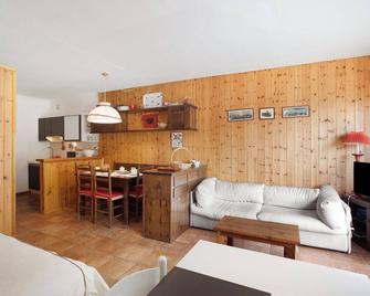 Appartamenti Larice Pila - Pila - Living room