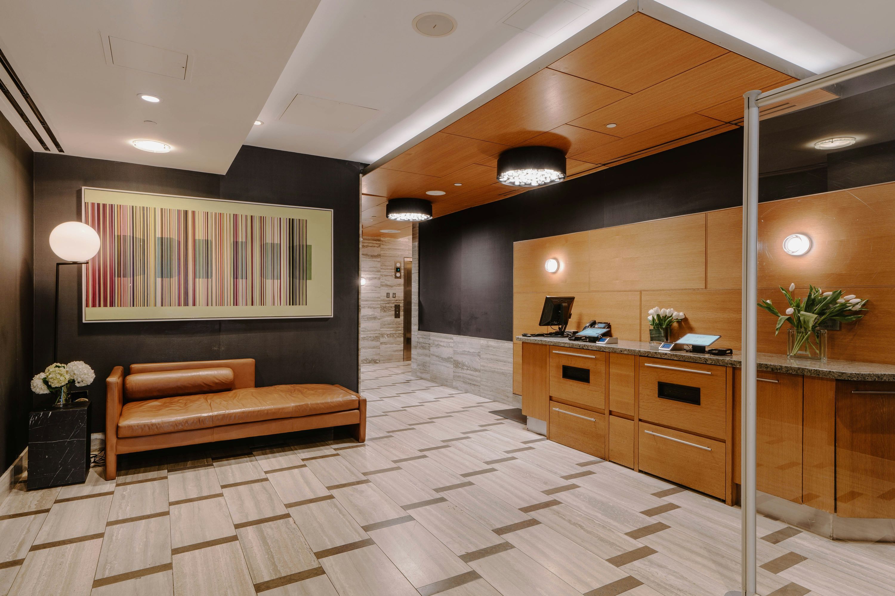 The Jewel Hotel, New York thumbnail 3