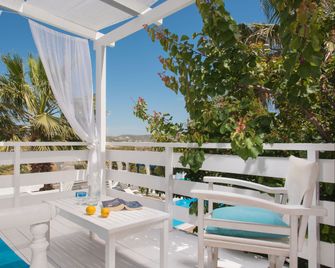 Alexandros Village - Adamantas - Balcone