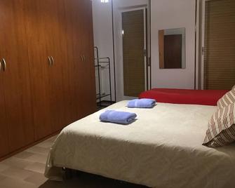 Antonelli Guest House in Novara - Novara - Camera da letto