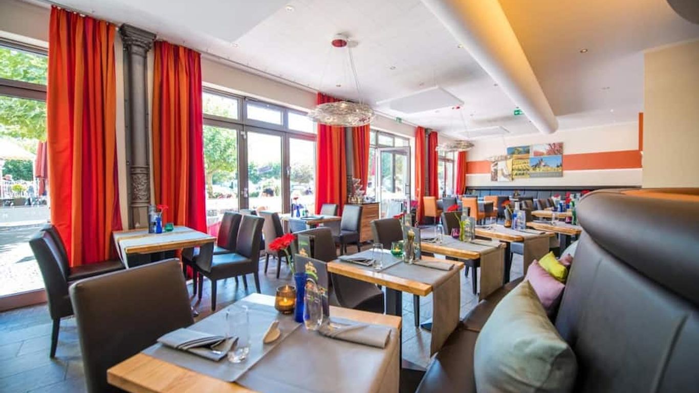 هوتل كوشيمير يونج