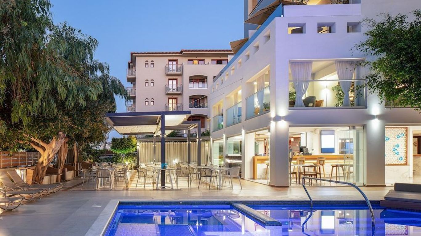 Atrium Ambiance Hotel