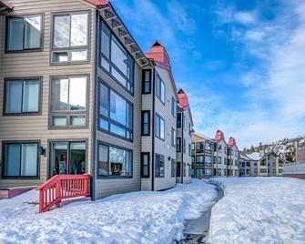 Looking at the Cornice Affordable Studio/Hotel Style Condo - Kirkwood - Building