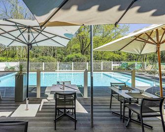 Novotel Toulouse Centre Compans Caffarelli - טולוז - בריכה